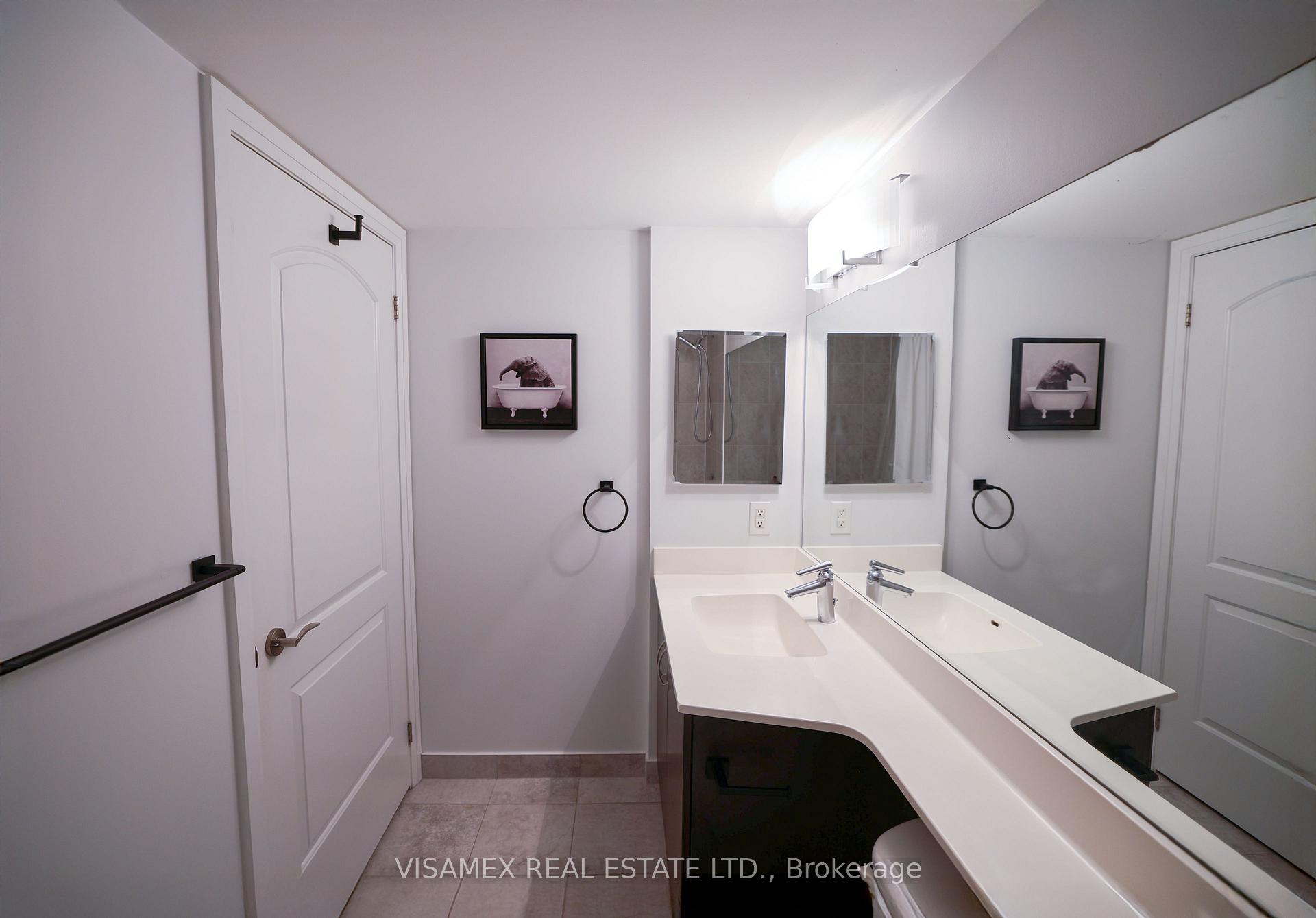 Photo 15 of Unit 210, 20 North Park Road, Vaughan, Beverley Glen — HOMEH