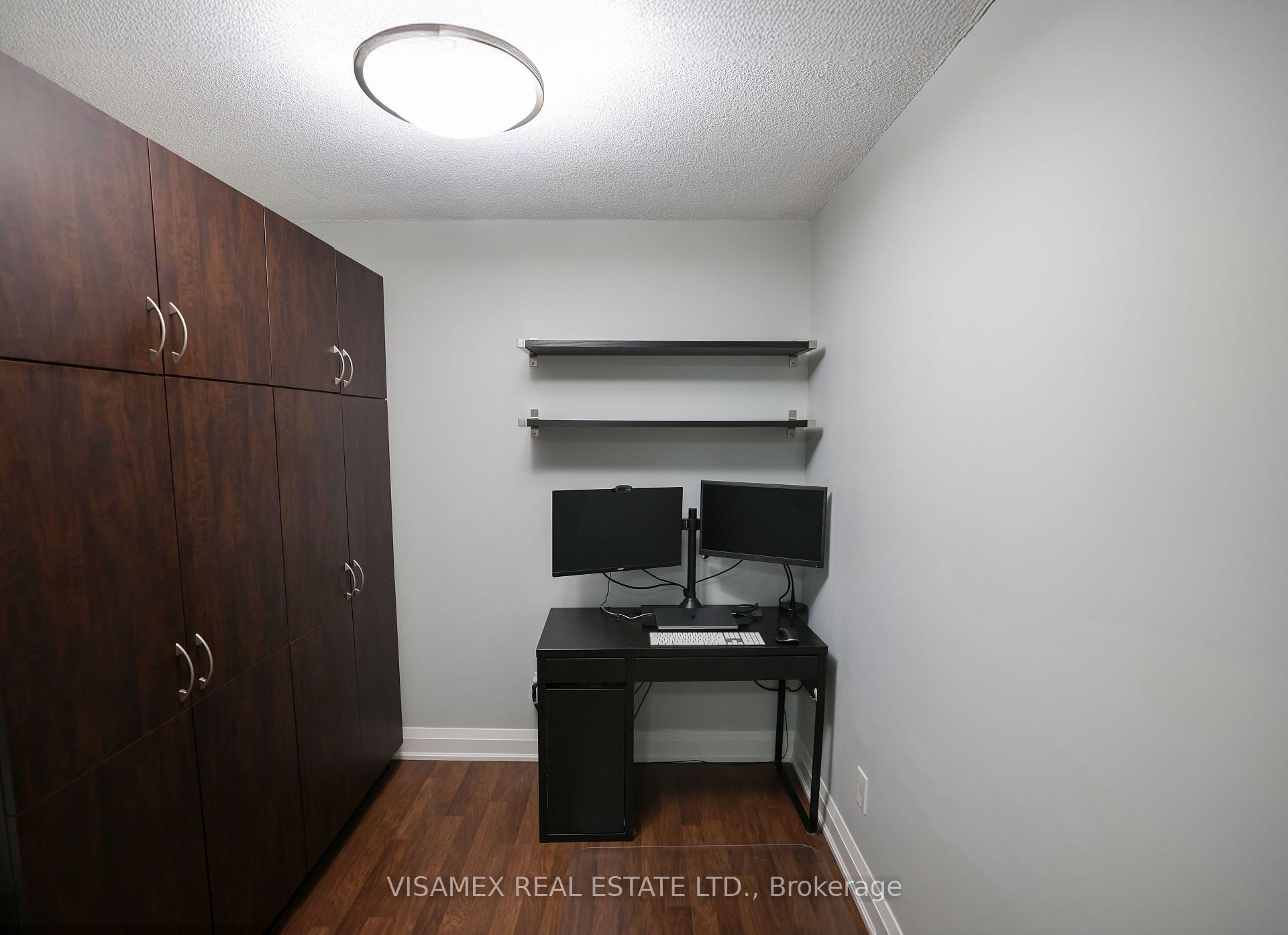 Photo 21 of Unit 210, 20 North Park Road, Vaughan, Beverley Glen — HOMEH