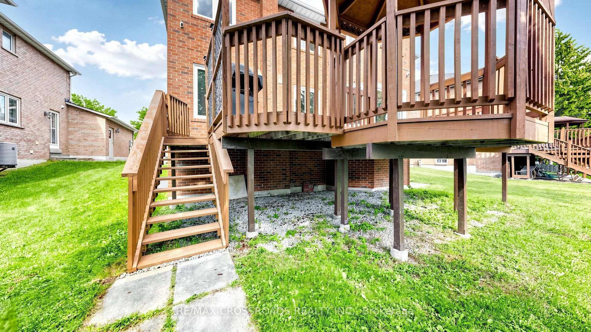 Photo 43 of 38 Morrison Crescent, Markham, Buttonville — HOMEH