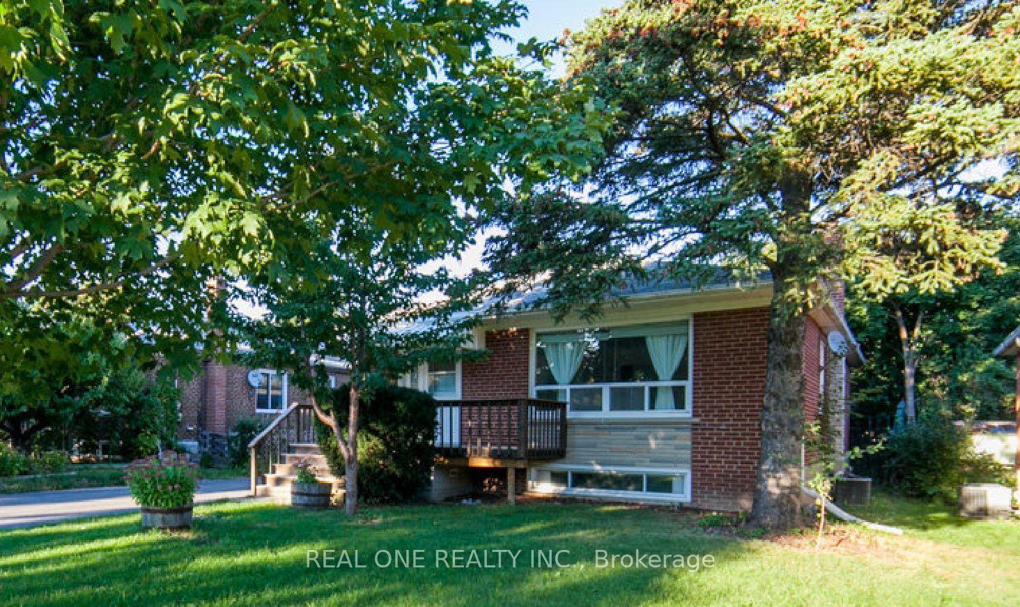 Front of 375 Neal Drive