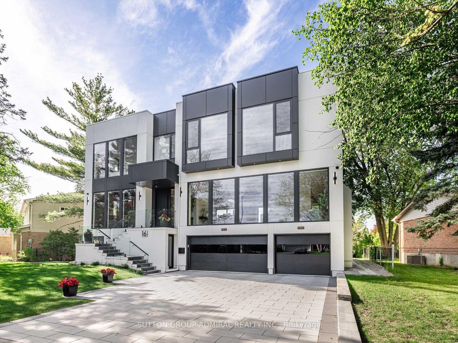 Photo 2 of 16 Sanderson Crescent, Richmond Hill, North Richvale — HOMEH