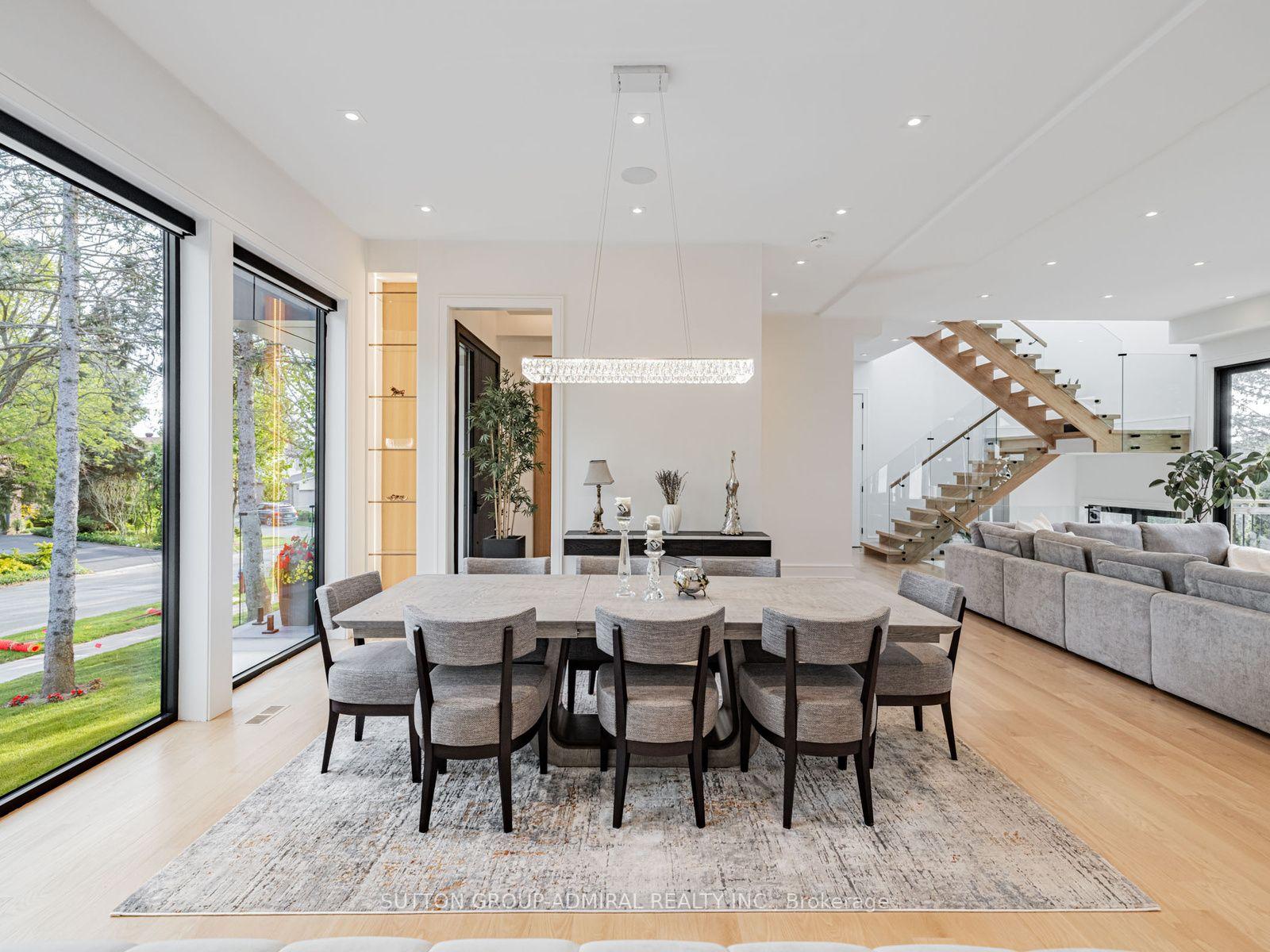 Photo 10 of 16 Sanderson Crescent, Richmond Hill, North Richvale — HOMEH