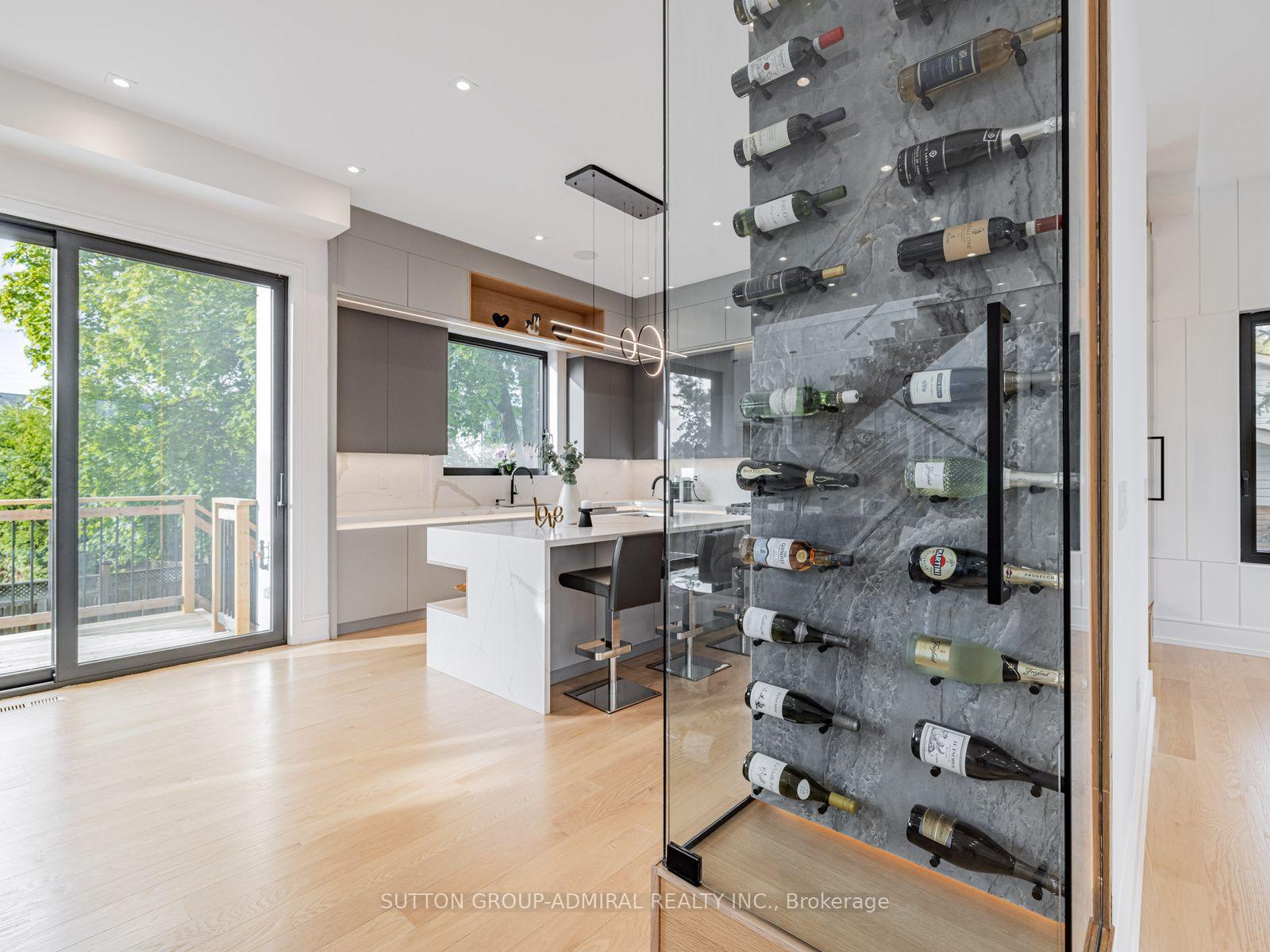 Photo 16 of 16 Sanderson Crescent, Richmond Hill, North Richvale — HOMEH