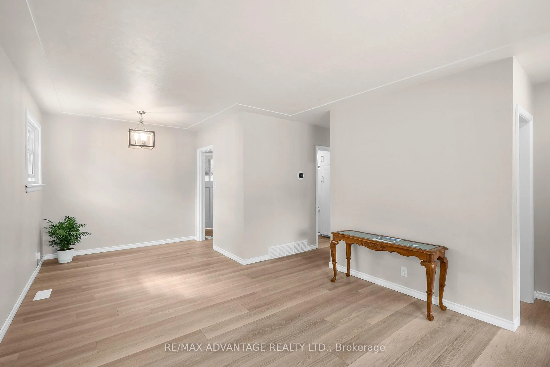 Photo 18 of 1920 Duluth Crescent, London, East I — HOMEH
