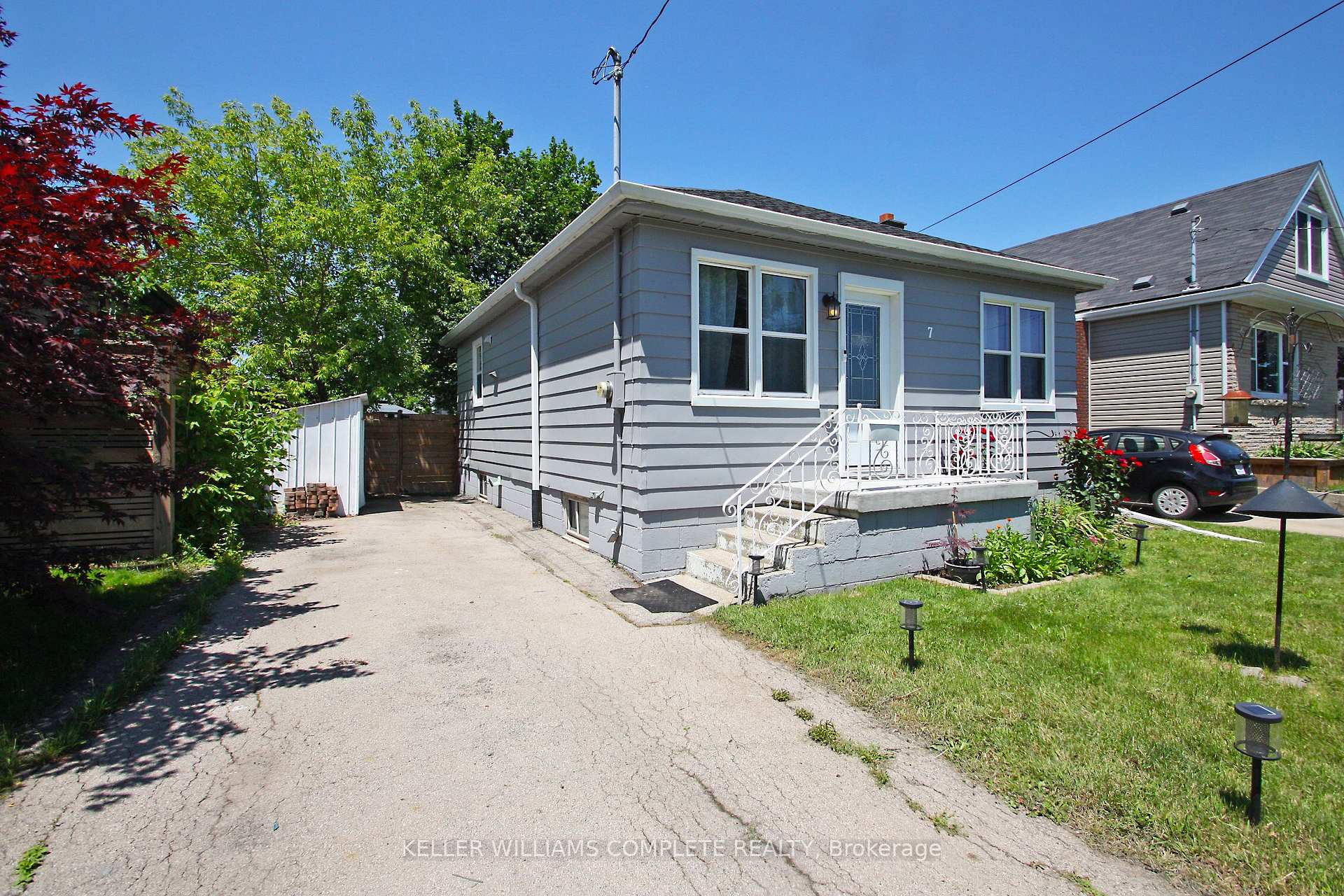 Photo 4 of 7 Lampton Place, Hamilton, Parkview — HOMEH