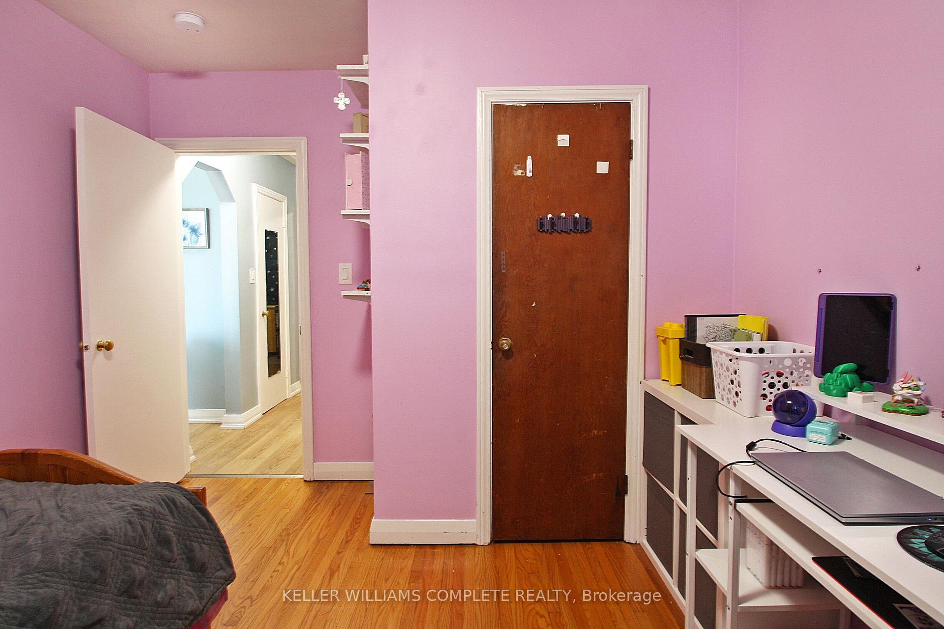 Photo 17 of 7 Lampton Place, Hamilton, Parkview — HOMEH