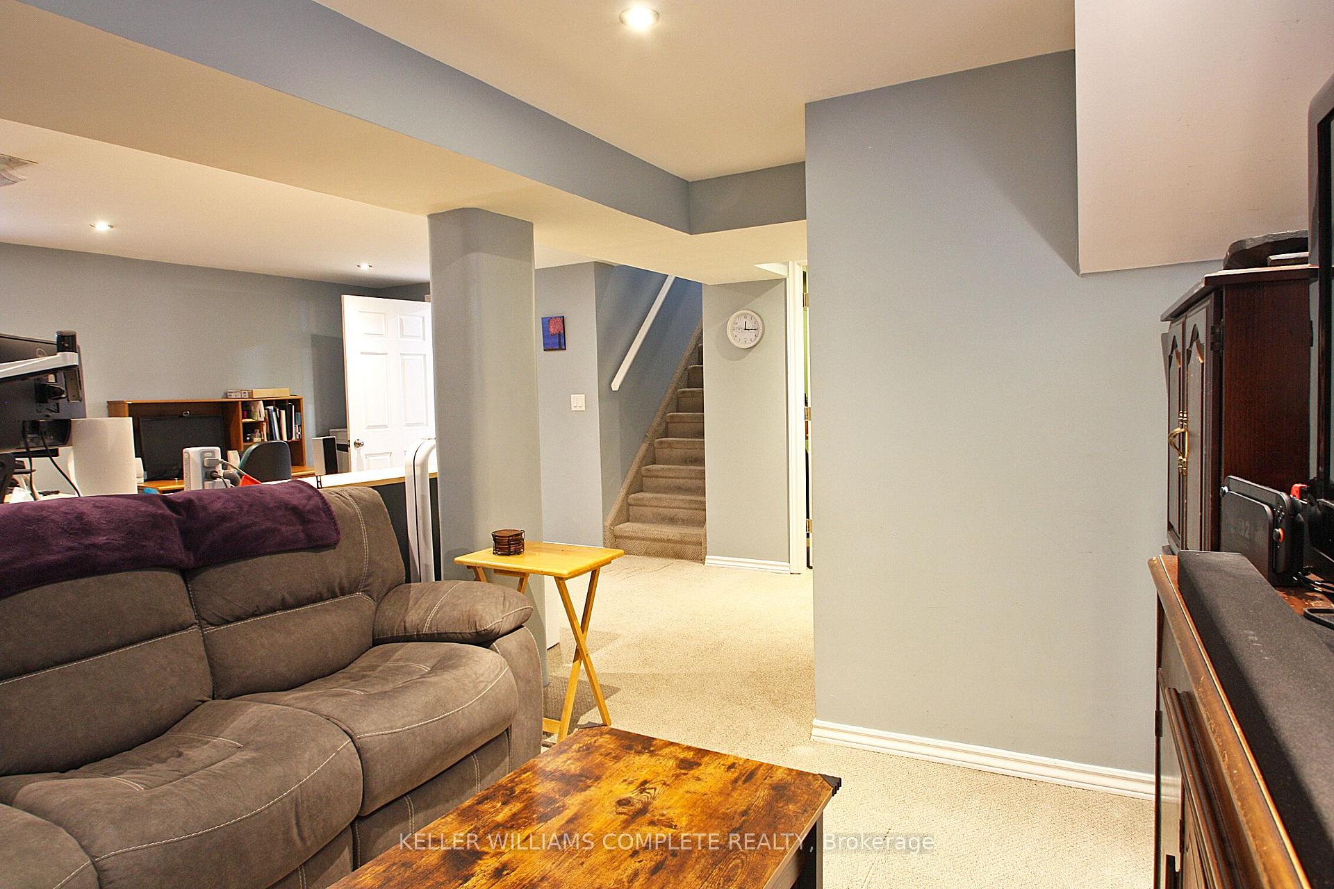 Photo 27 of 7 Lampton Place, Hamilton, Parkview — HOMEH