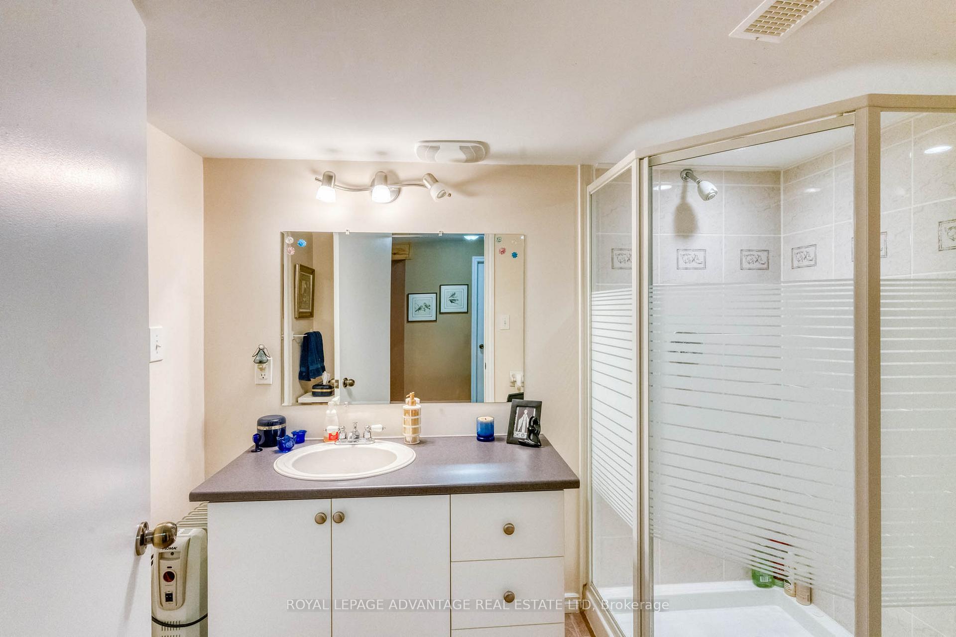 Photo 31 of 58 Decaria Boulevard, Perth, Perth — HOMEH