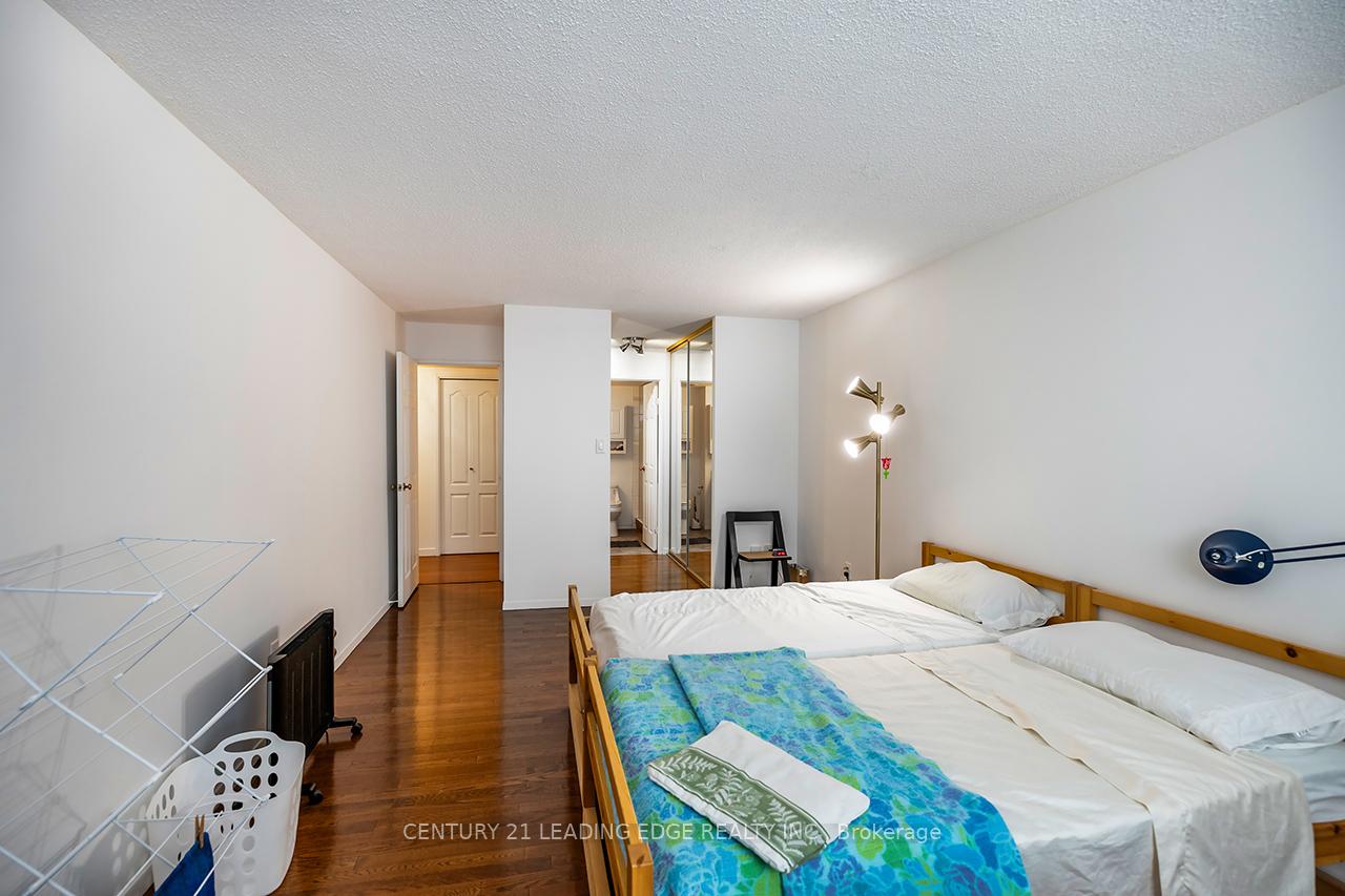 Photo 15 of Unit 1708, 75 Wynford Heights Crescent, North York, Banbury-Don Mills — HOMEH