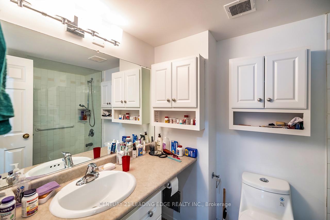 Photo 17 of Unit 1708, 75 Wynford Heights Crescent, North York, Banbury-Don Mills — HOMEH