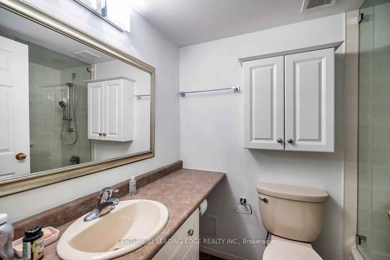 Photo 19 of Unit 1708, 75 Wynford Heights Crescent, North York, Banbury-Don Mills — HOMEH