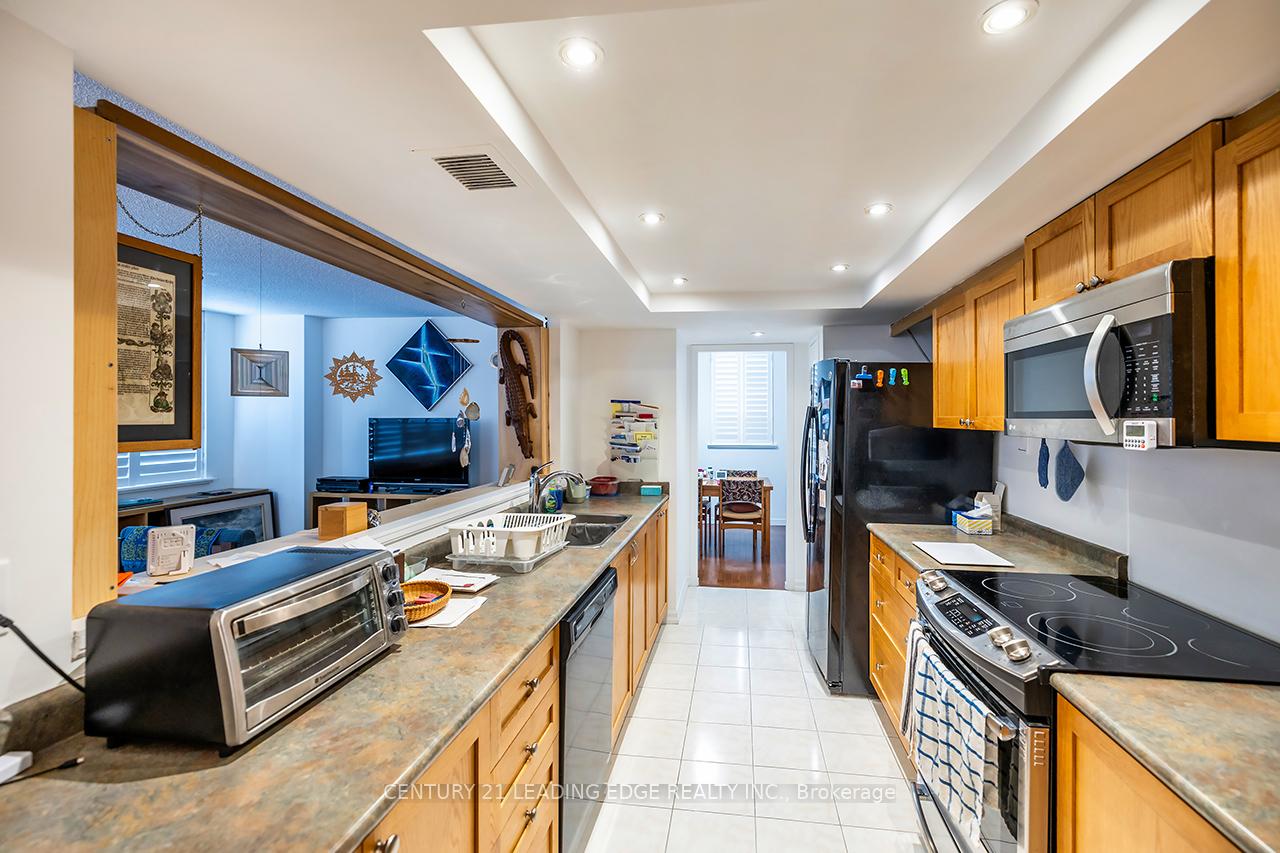 Photo 29 of Unit 1708, 75 Wynford Heights Crescent, North York, Banbury-Don Mills — HOMEH