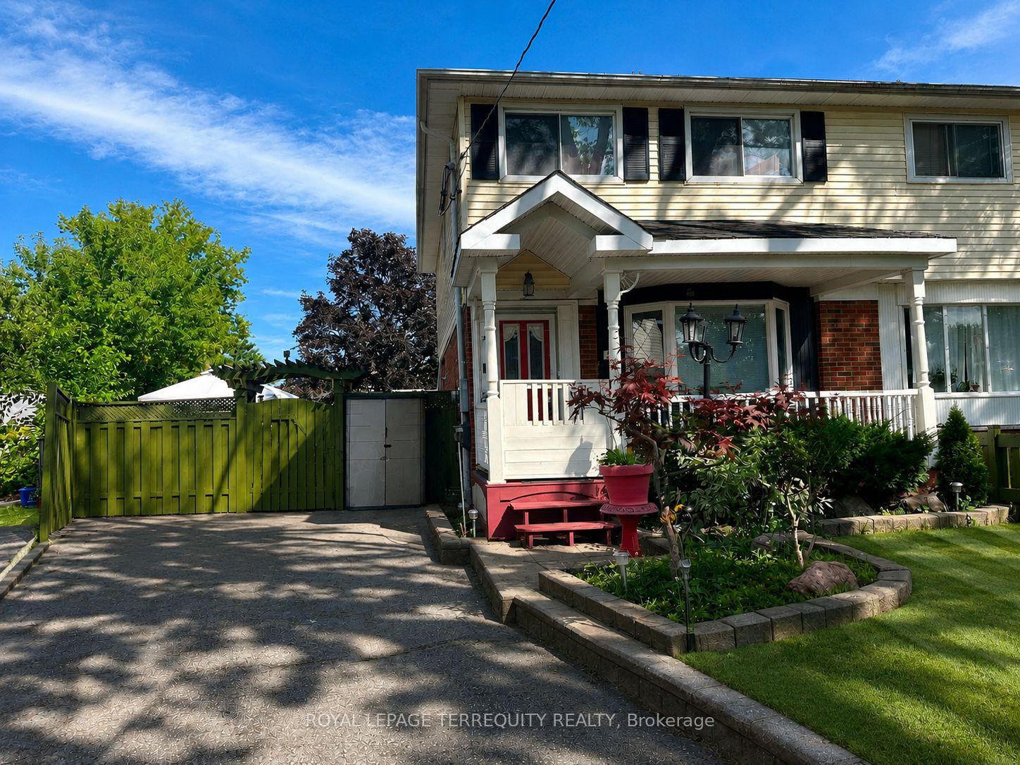 Photo 1 of 235 Barkley Crescent, Oshawa, Vanier — HOMEH
