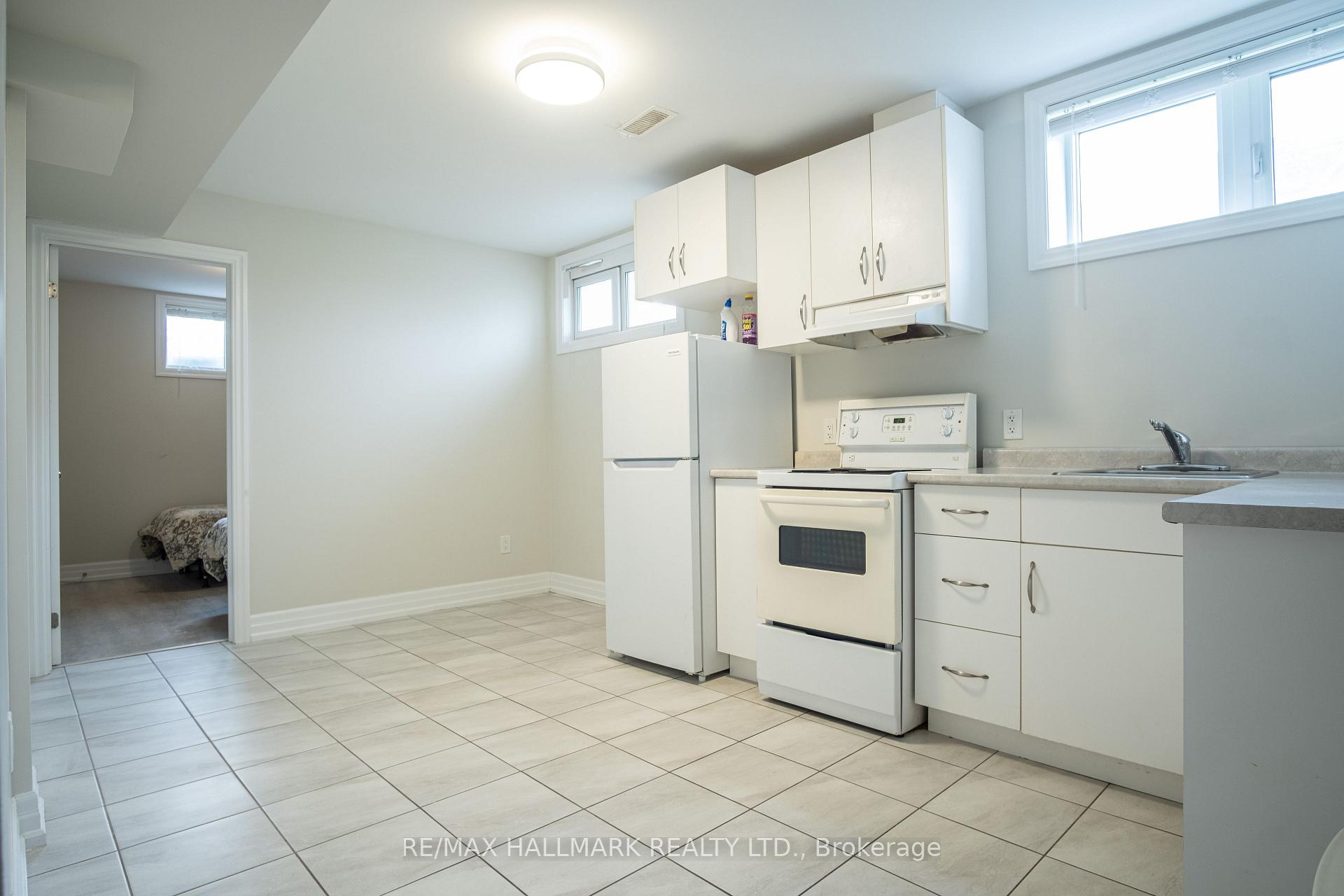 Photo 1 of Unit Basement 1, 35 Roberta Drive, Toronto, Englemount-Lawrence — HOMEH