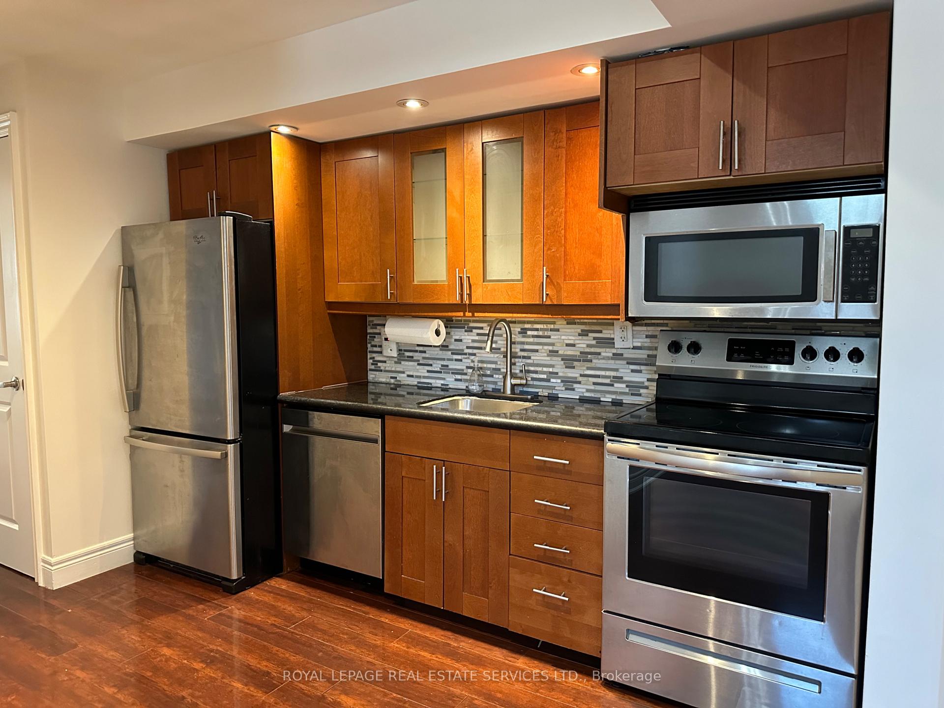 Photo 4 of Unit lower, 87 Lawrence Avenue W, Toronto, Lawrence Park South — HOMEH