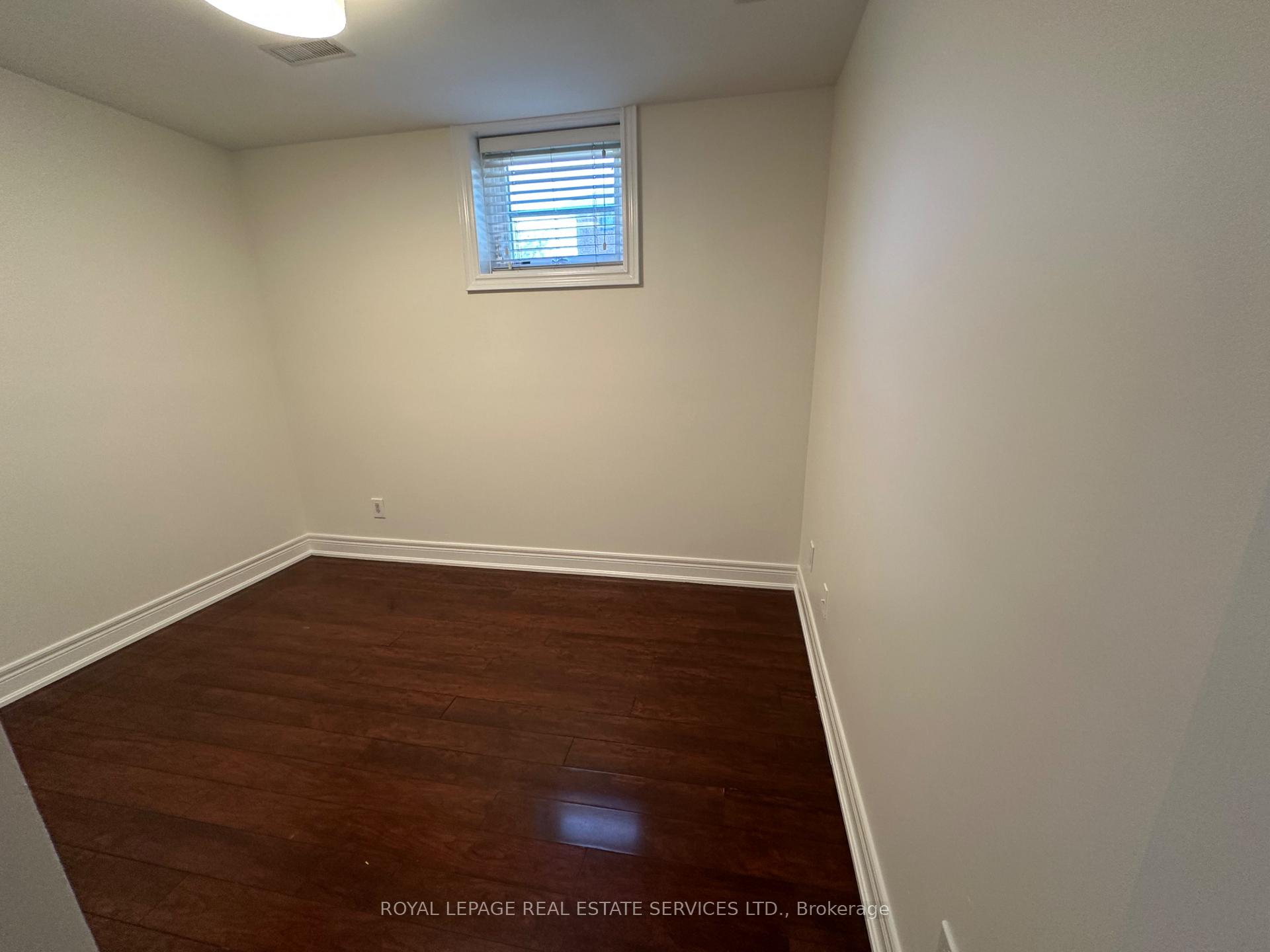 Photo 11 of Unit lower, 87 Lawrence Avenue W, Toronto, Lawrence Park South — HOMEH