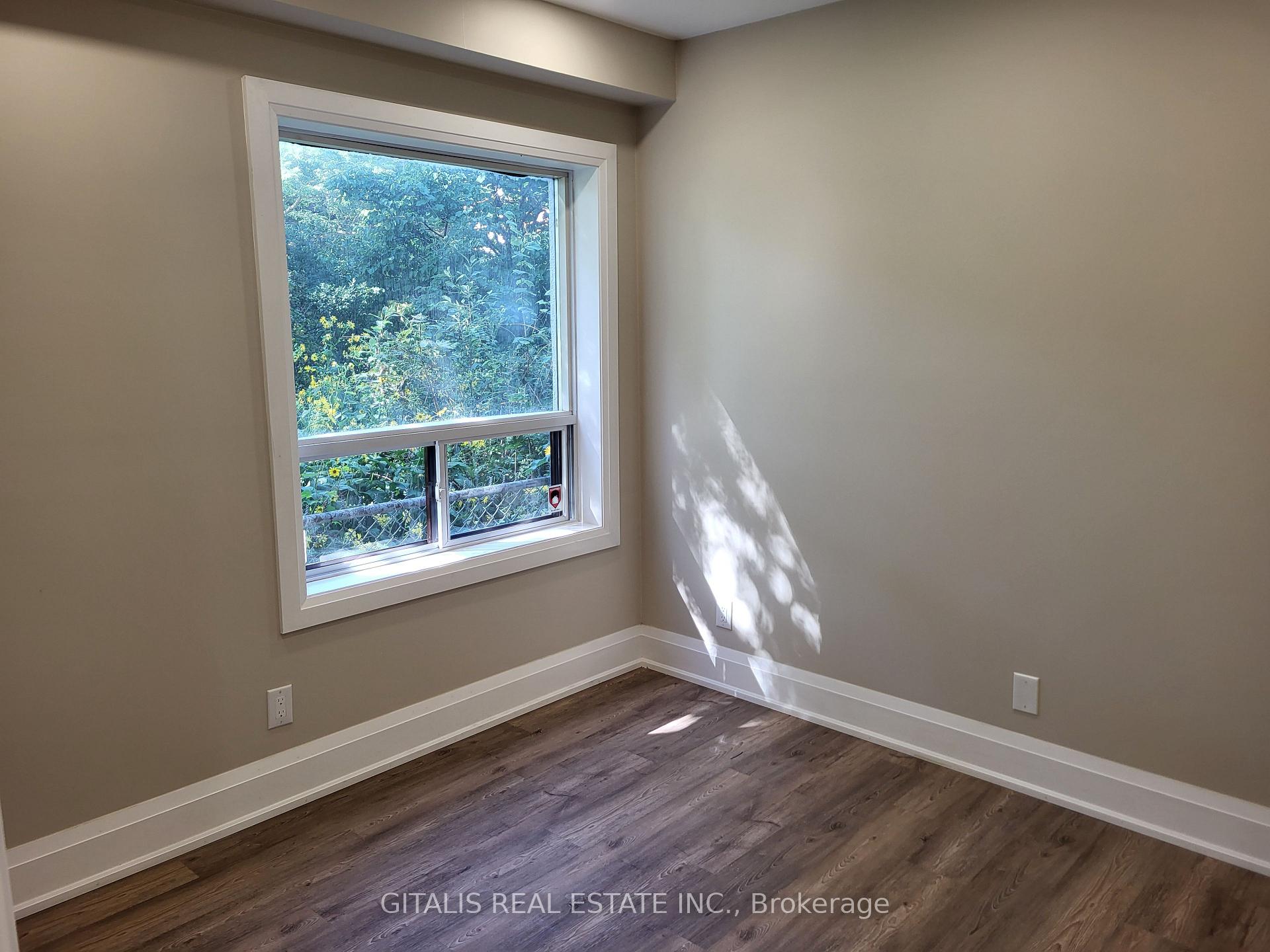 Photo 7 of Unit Main Floor, 195 Oakmount Road N, Toronto, High Park North — HOMEH