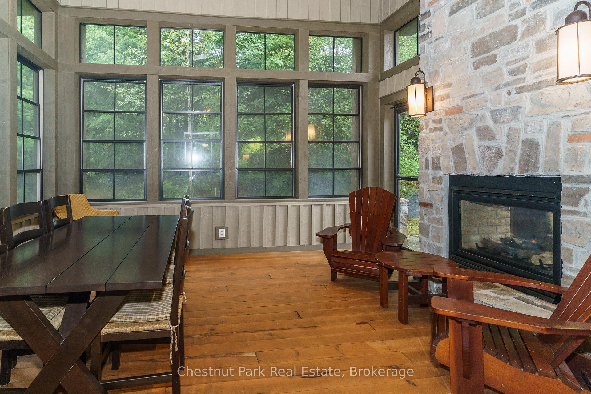 Photo 8 of 501 Glen Abbey Way E, Seguin — HOMEH