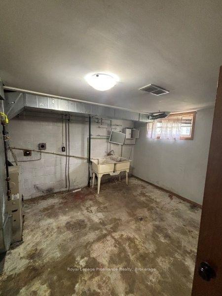 Photo 24 of 112 Sidney Street, Belleville, Belleville Ward — HOMEH