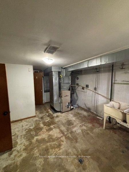 Photo 25 of 112 Sidney Street, Belleville, Belleville Ward — HOMEH