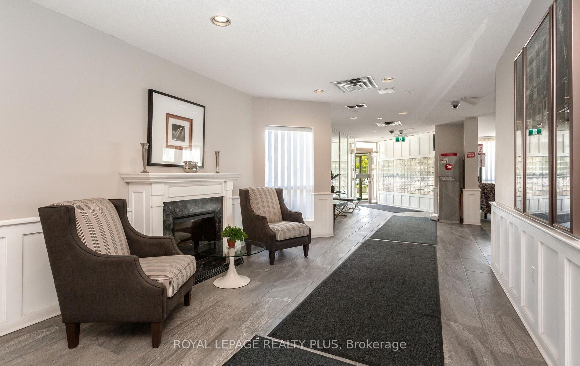 Photo 6 of Unit 1610, 20 Mcfarlane Drive, Halton Hills, Georgetown — HOMEH