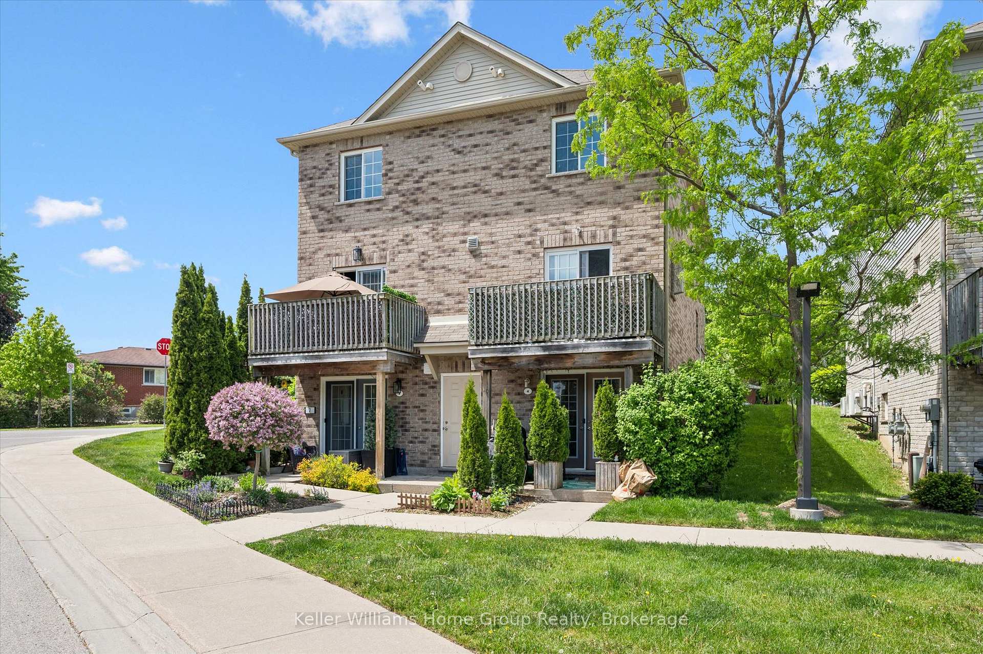 Photo 25 of Unit 3, 35 Mountford Drive, Guelph, Grange Road — HOMEH