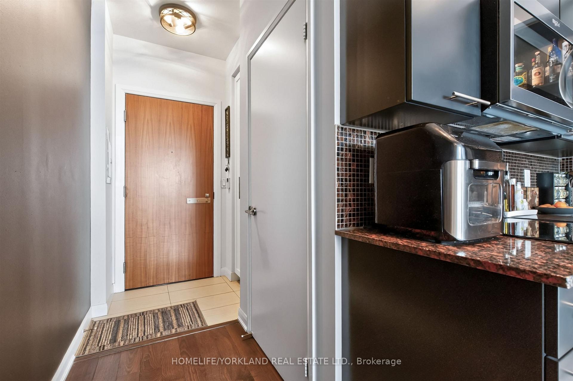 Photo 6 of Unit 2703, 500 Sherbourne Street, Toronto, North St. James Town — HOMEH
