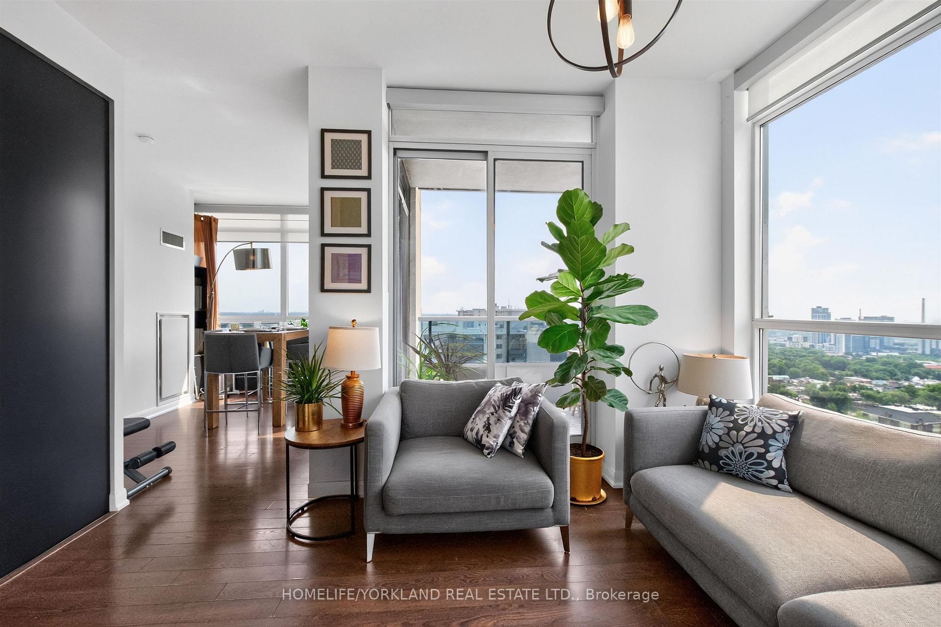 Photo 11 of Unit 2703, 500 Sherbourne Street, Toronto, North St. James Town — HOMEH