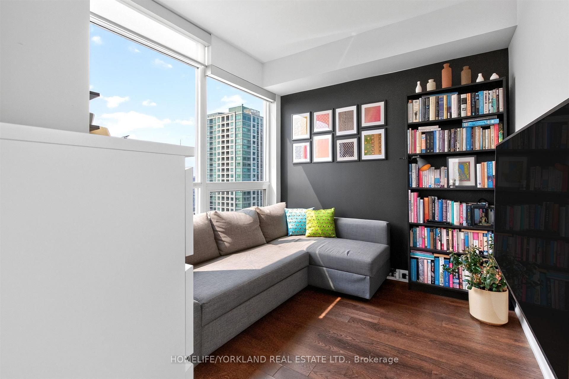 Photo 18 of Unit 2703, 500 Sherbourne Street, Toronto, North St. James Town — HOMEH