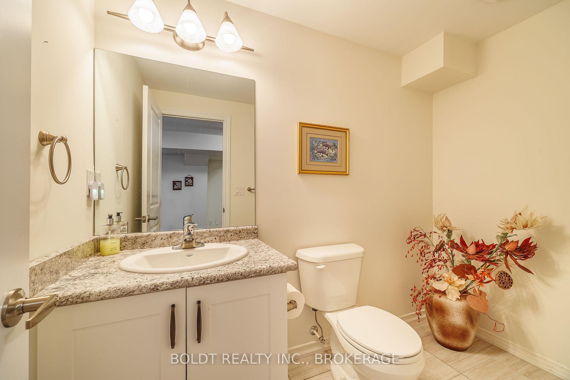 Photo 24 of 35 Cosmopolitan Common, St. Catharines, Carlton/Bunting — HOMEH