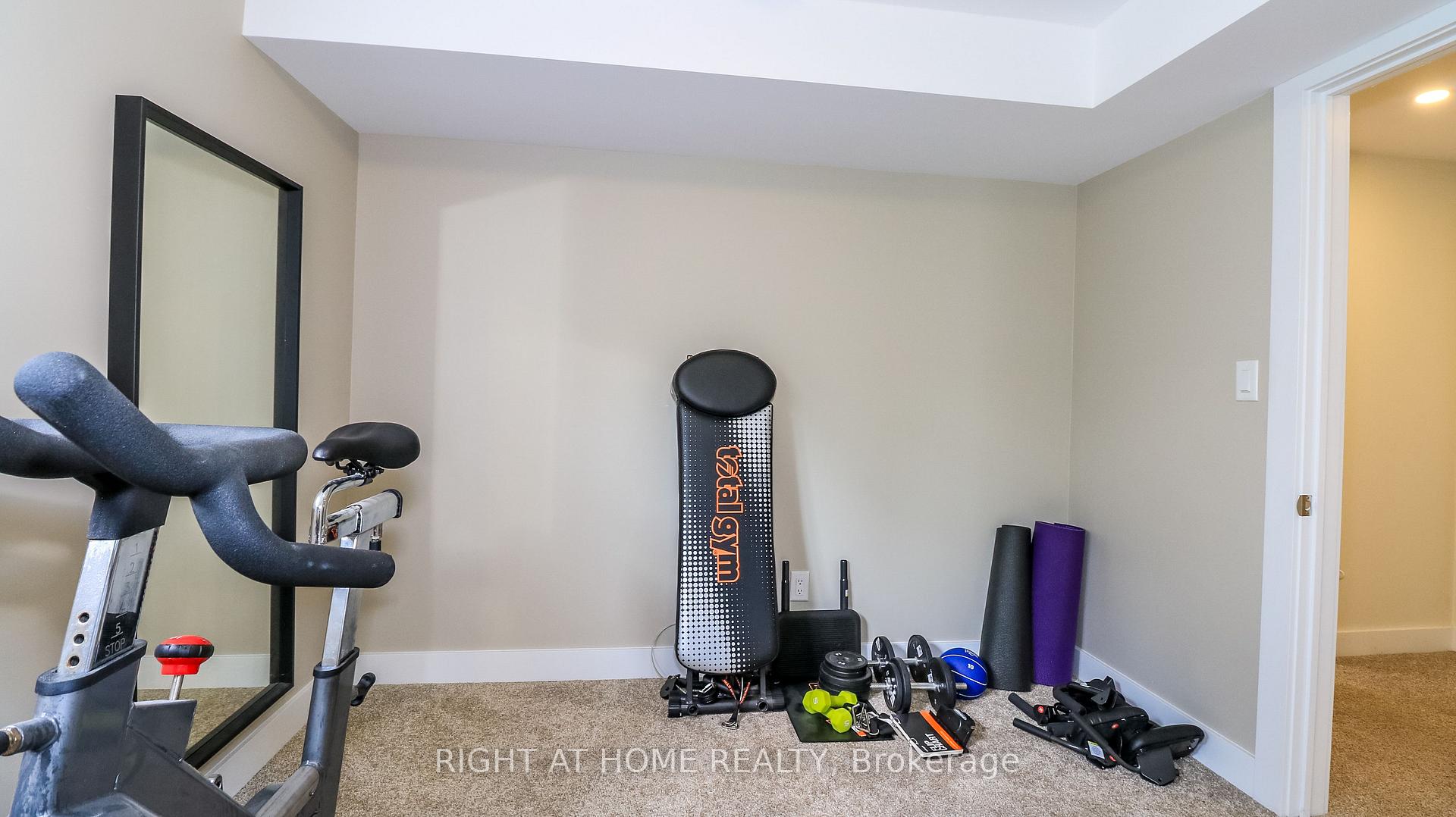 Photo 19 of 15 Highview Road, Barrie, Wellington — HOMEH