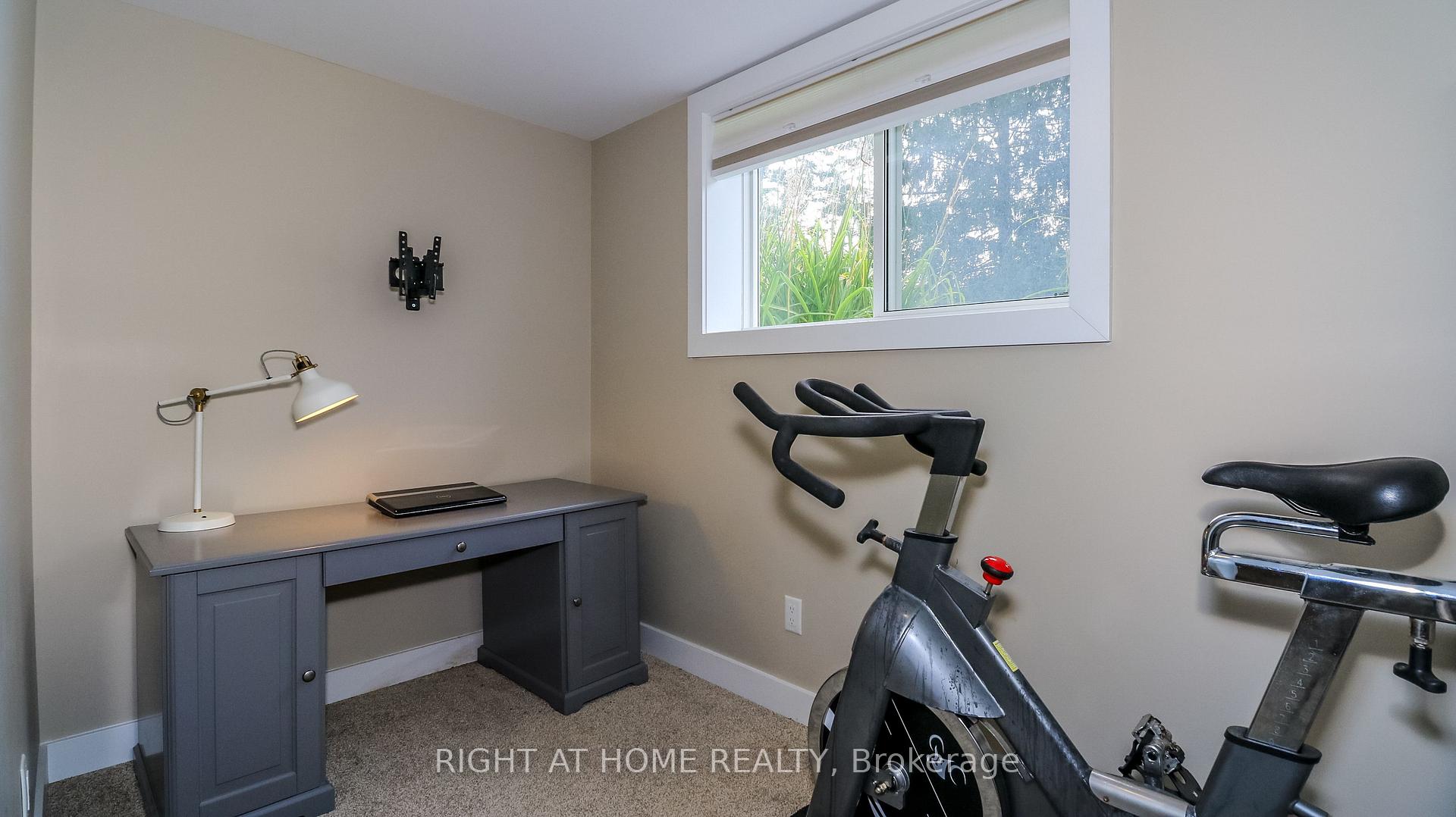 Photo 20 of 15 Highview Road, Barrie, Wellington — HOMEH