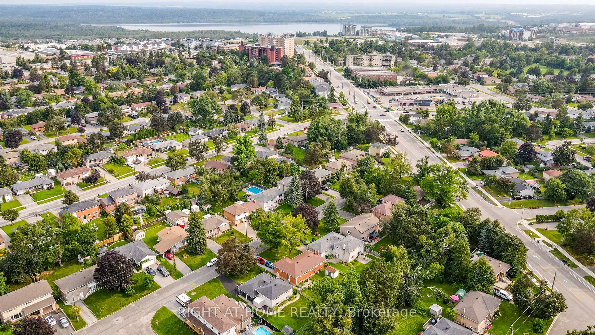 Photo 26 of 15 Highview Road, Barrie, Wellington — HOMEH
