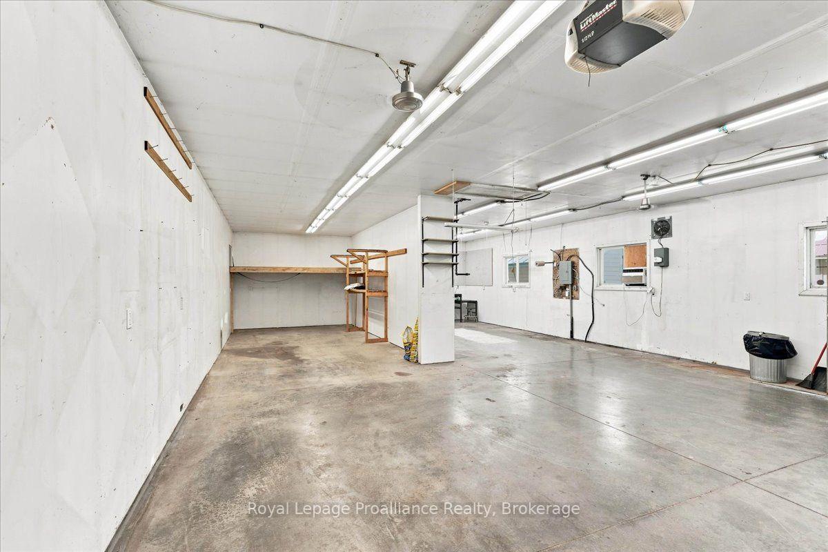 Photo 29 of 171 Aikins Road, Quinte West, Sidney Ward — HOMEH