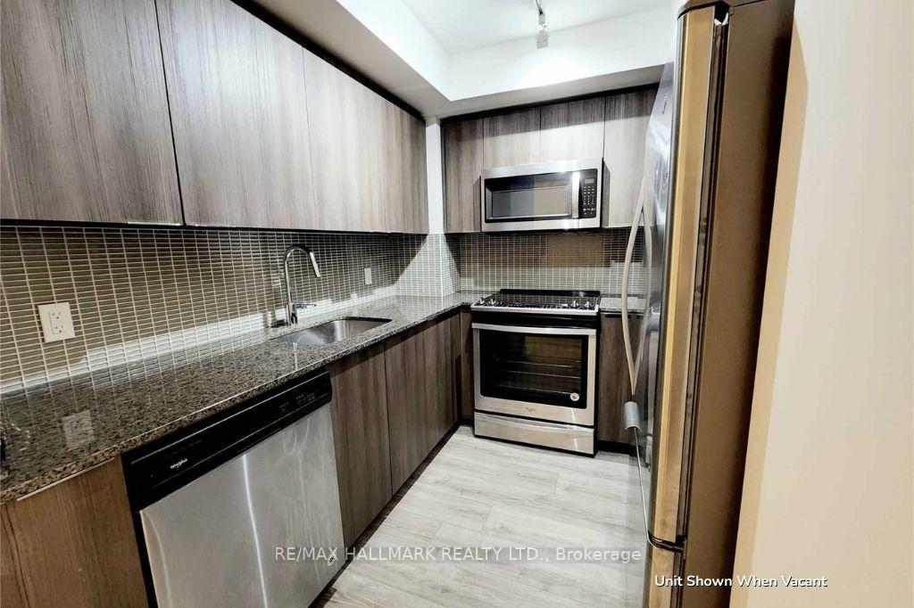 Photo 3 of Unit 922, 30 Shore Breeze Drive, Etobicoke, Mimico — HOMEH