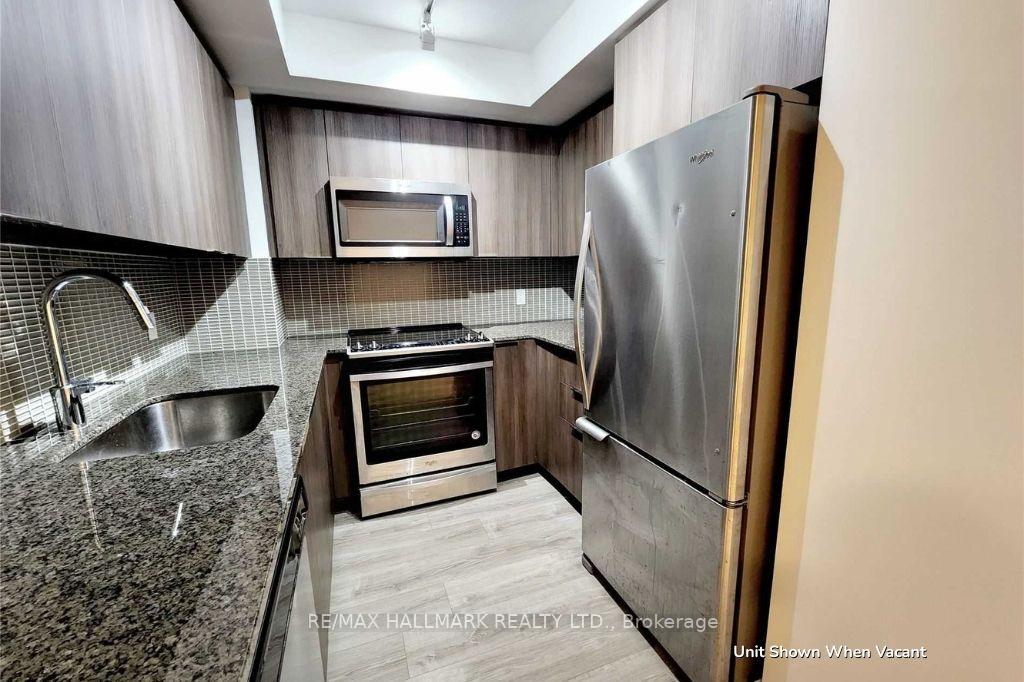 Photo 4 of Unit 922, 30 Shore Breeze Drive, Etobicoke, Mimico — HOMEH