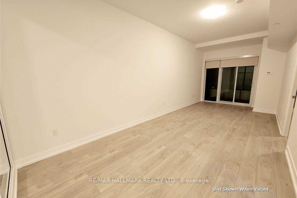 Photo 6 of Unit 922, 30 Shore Breeze Drive, Etobicoke, Mimico — HOMEH