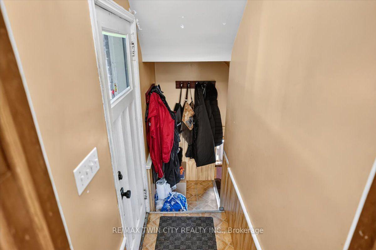 Photo 34 of 60 Park Road N, Brantford, Eagle Place — HOMEH
