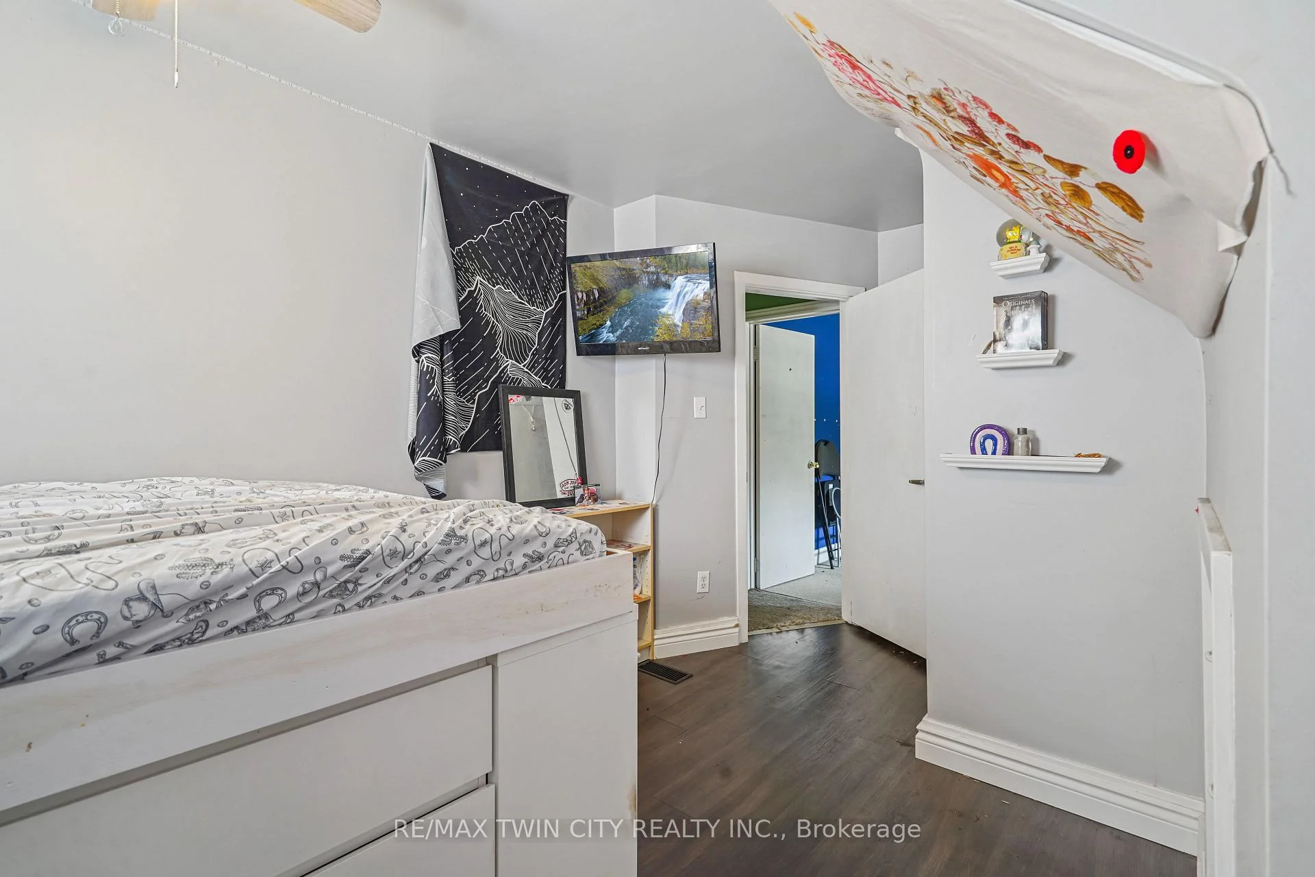 Photo 60 of 60 Park Road N, Brantford, Eagle Place — HOMEH