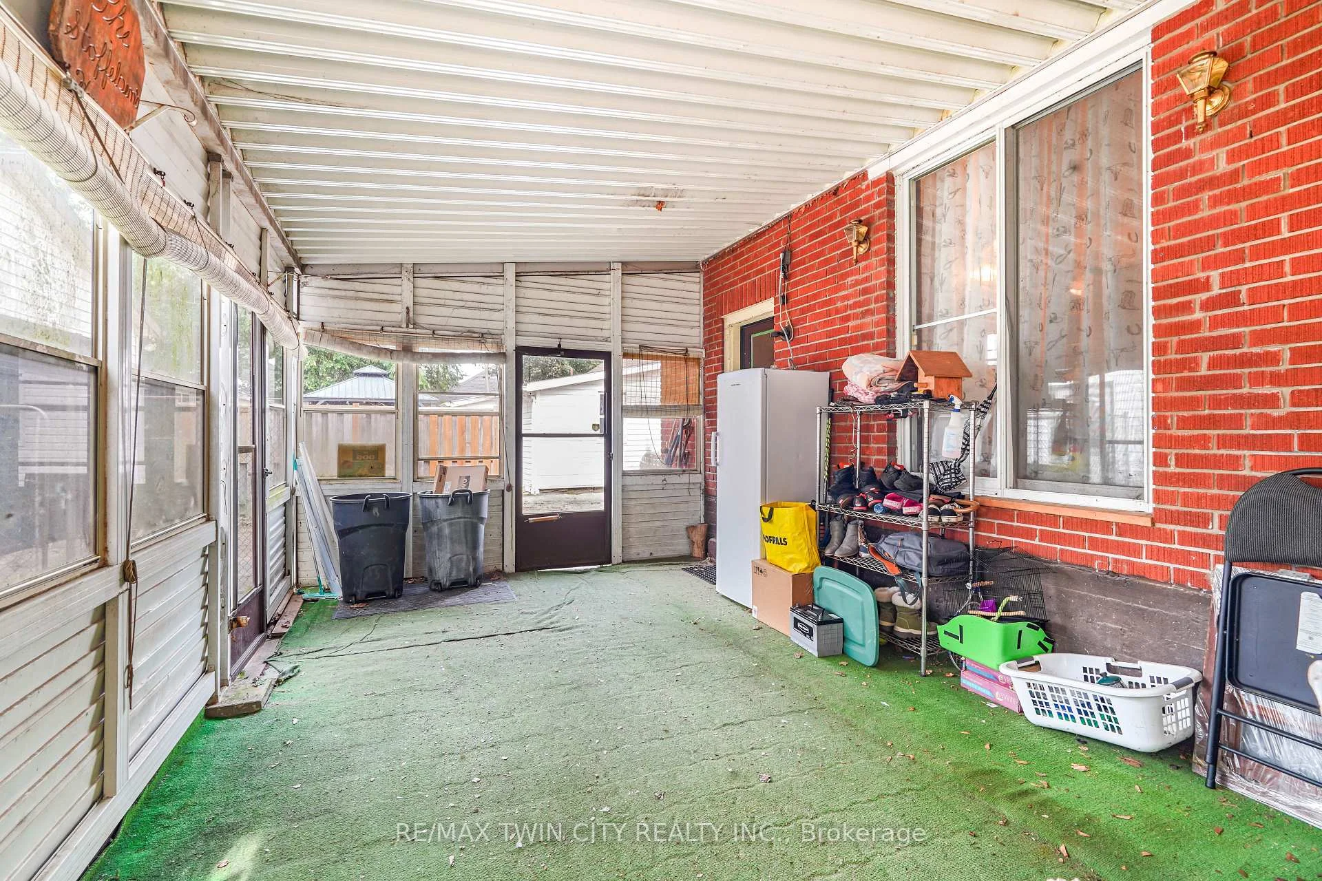 Photo 73 of 60 Park Road N, Brantford, Eagle Place — HOMEH