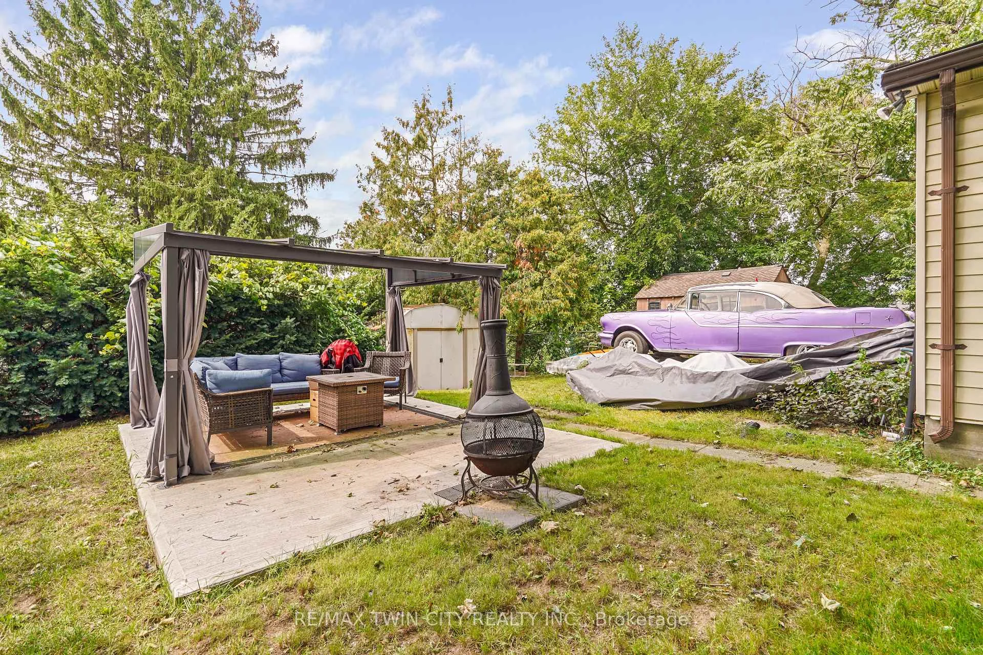 Photo 78 of 60 Park Road N, Brantford, Eagle Place — HOMEH