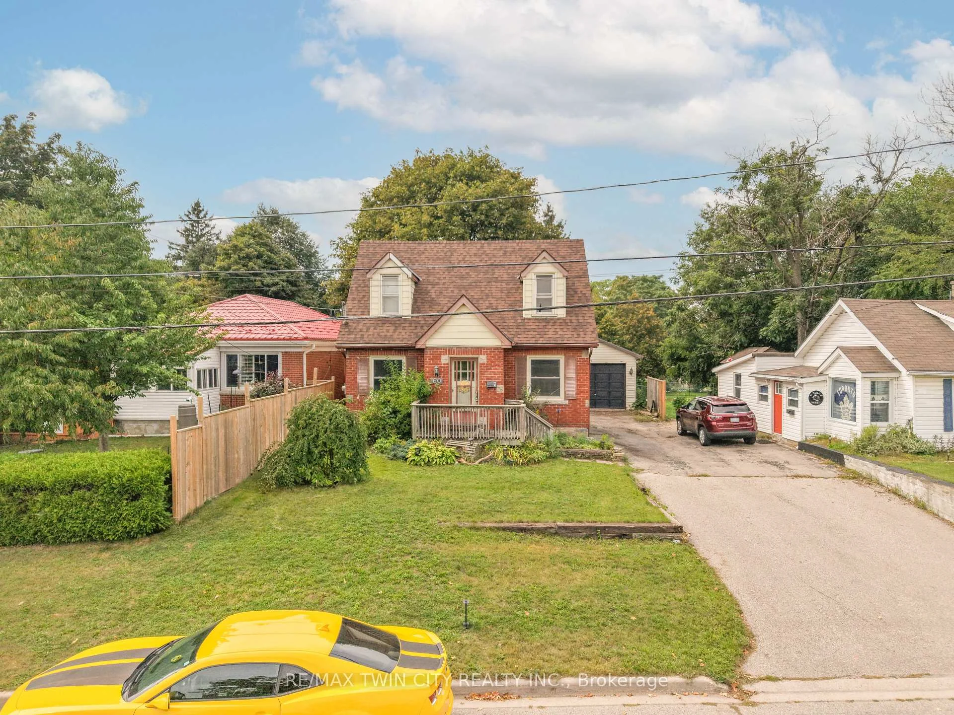 Photo 82 of 60 Park Road N, Brantford, Eagle Place — HOMEH