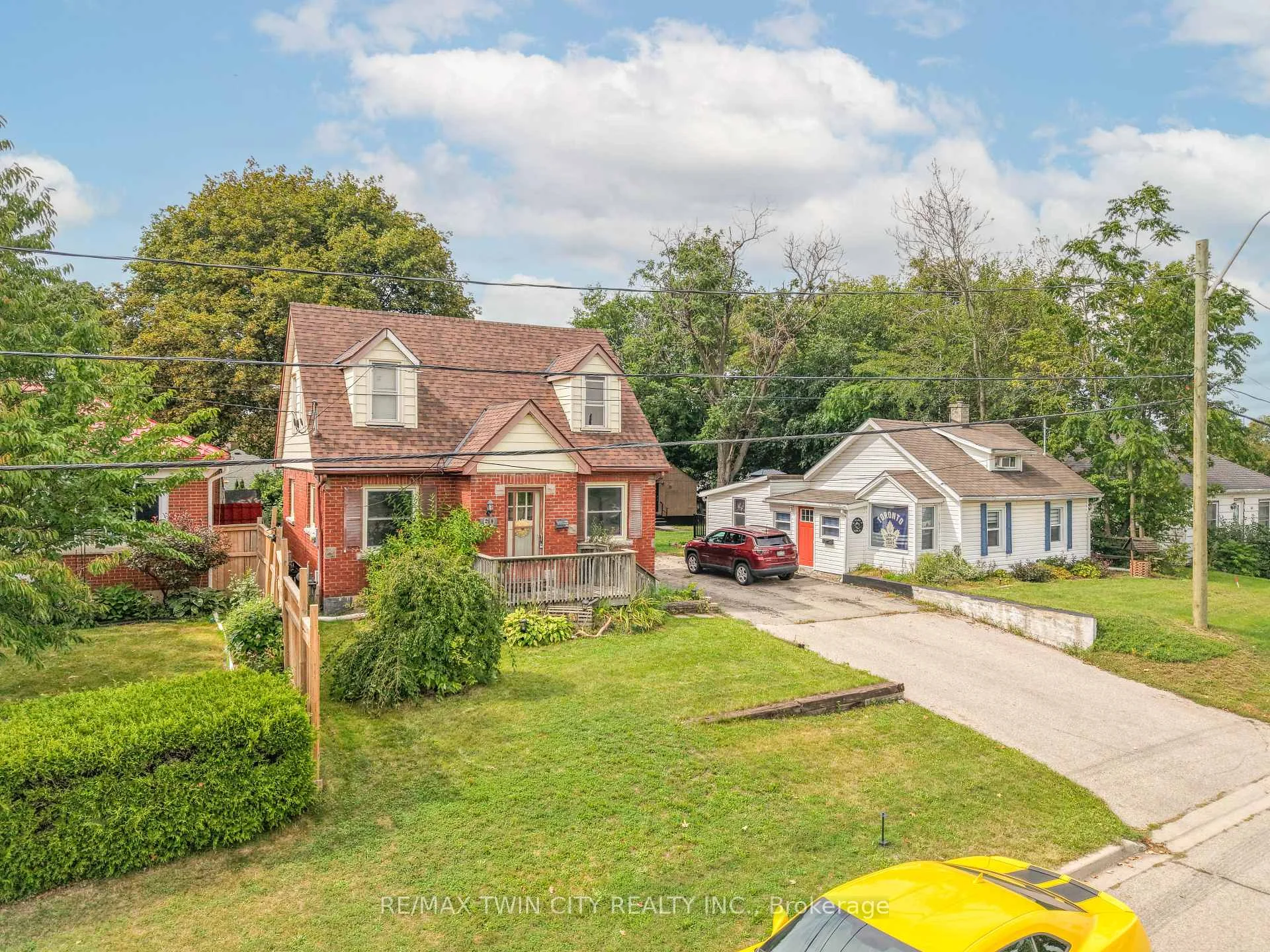Photo 83 of 60 Park Road N, Brantford, Eagle Place — HOMEH