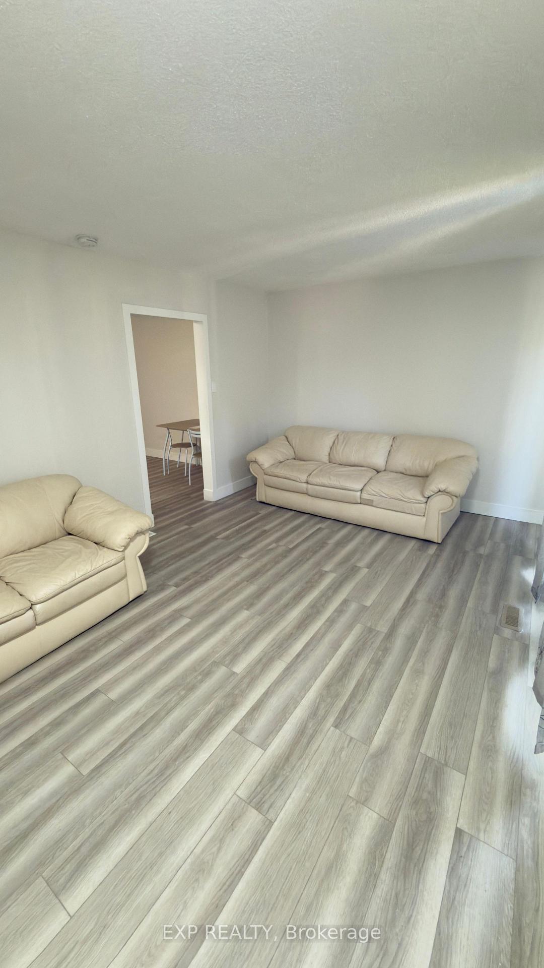 Photo 7 of Unit Upper, 74 Almond Road, London, South T — HOMEH