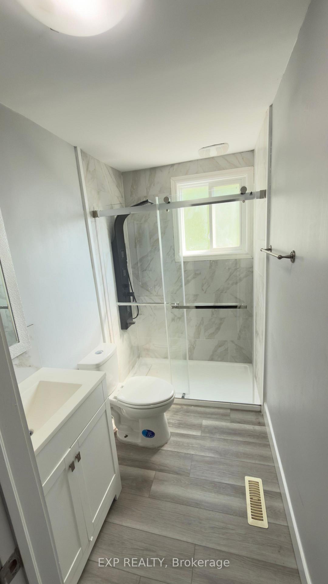 Photo 29 of Unit Upper, 74 Almond Road, London, South T — HOMEH