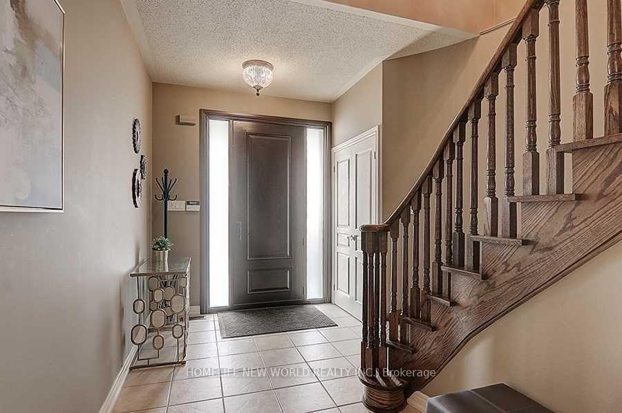 Photo 3 of 59 Albright Crescent, Richmond Hill, Jefferson — HOMEH
