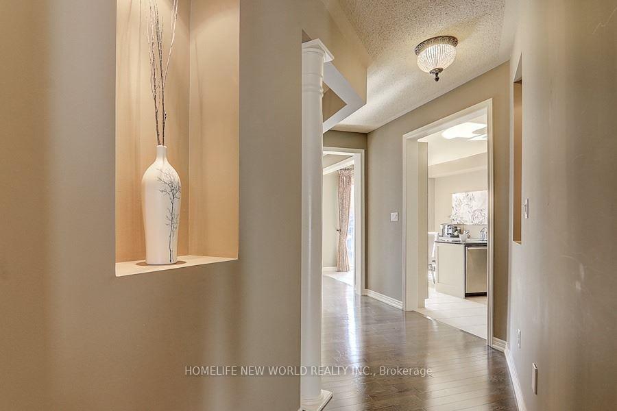 Photo 5 of 59 Albright Crescent, Richmond Hill, Jefferson — HOMEH