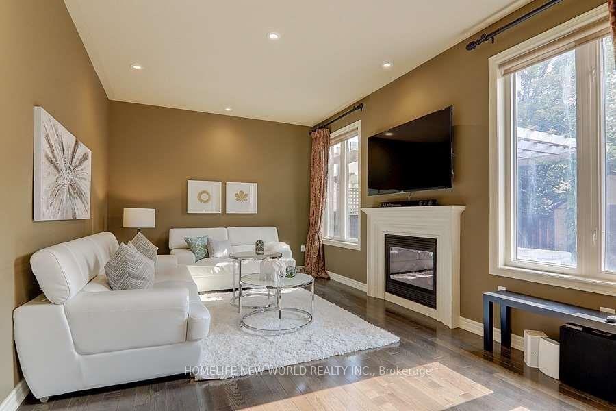 Photo 10 of 59 Albright Crescent, Richmond Hill, Jefferson — HOMEH