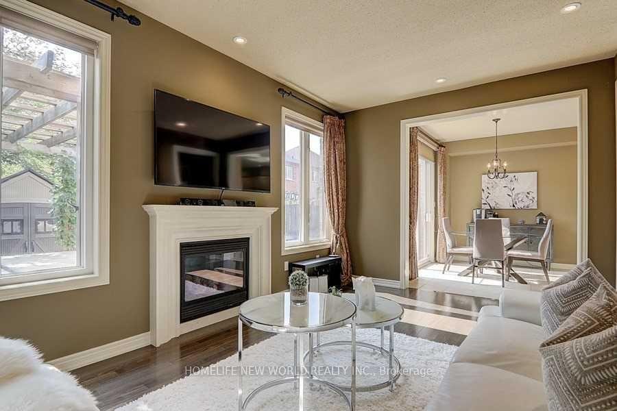 Photo 12 of 59 Albright Crescent, Richmond Hill, Jefferson — HOMEH