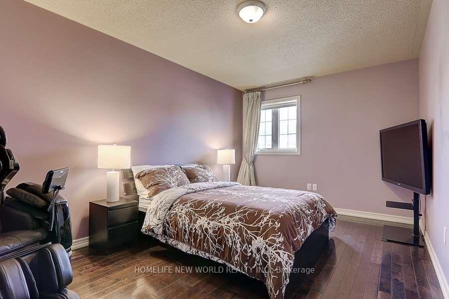 Photo 20 of 59 Albright Crescent, Richmond Hill, Jefferson — HOMEH